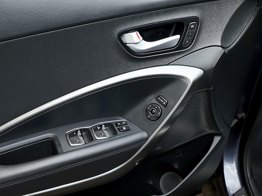 Hyundai Santafe — photo 13