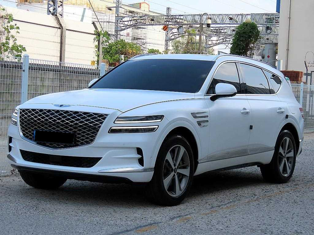 Genesis GV80 — photo 03