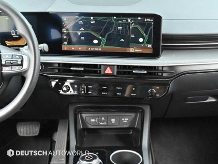 Kia K5 — photo 14
