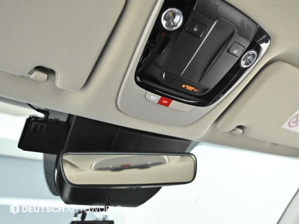 Kia K5 — photo 18