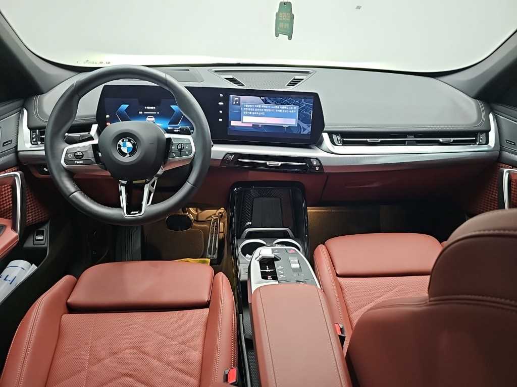 BMW X1 — photo 07