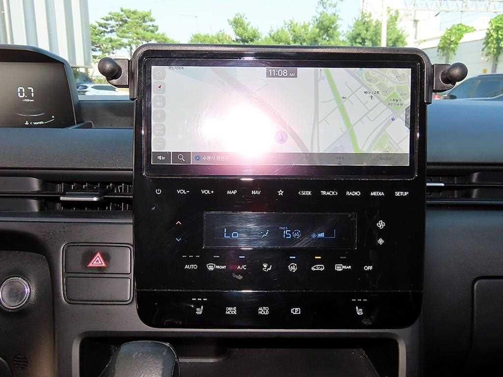Hyundai Staria — photo 13