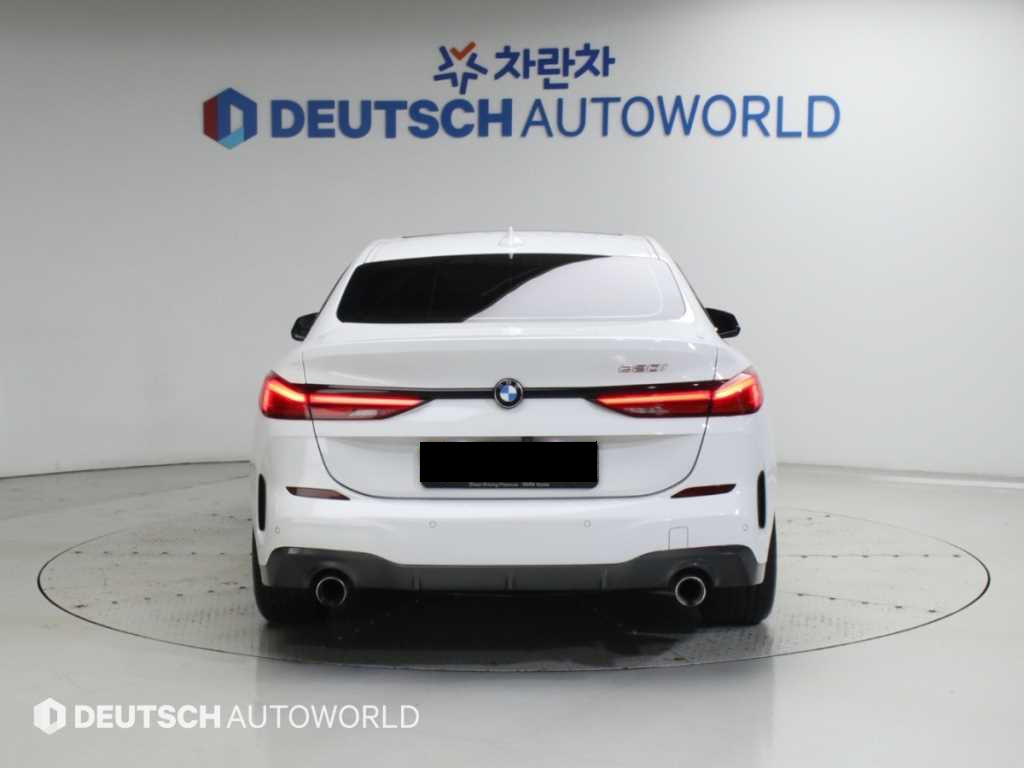 BMW 2-Series — photo 04