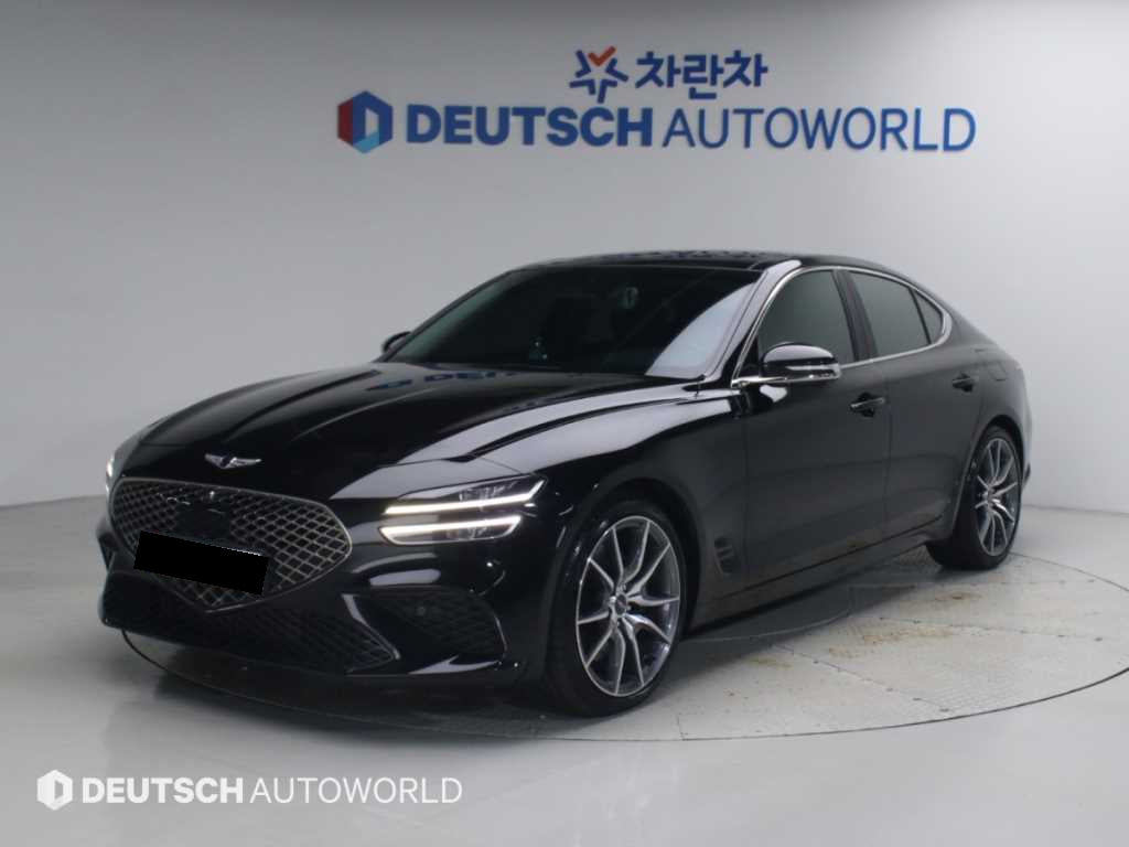 Genesis G70 — photo 01