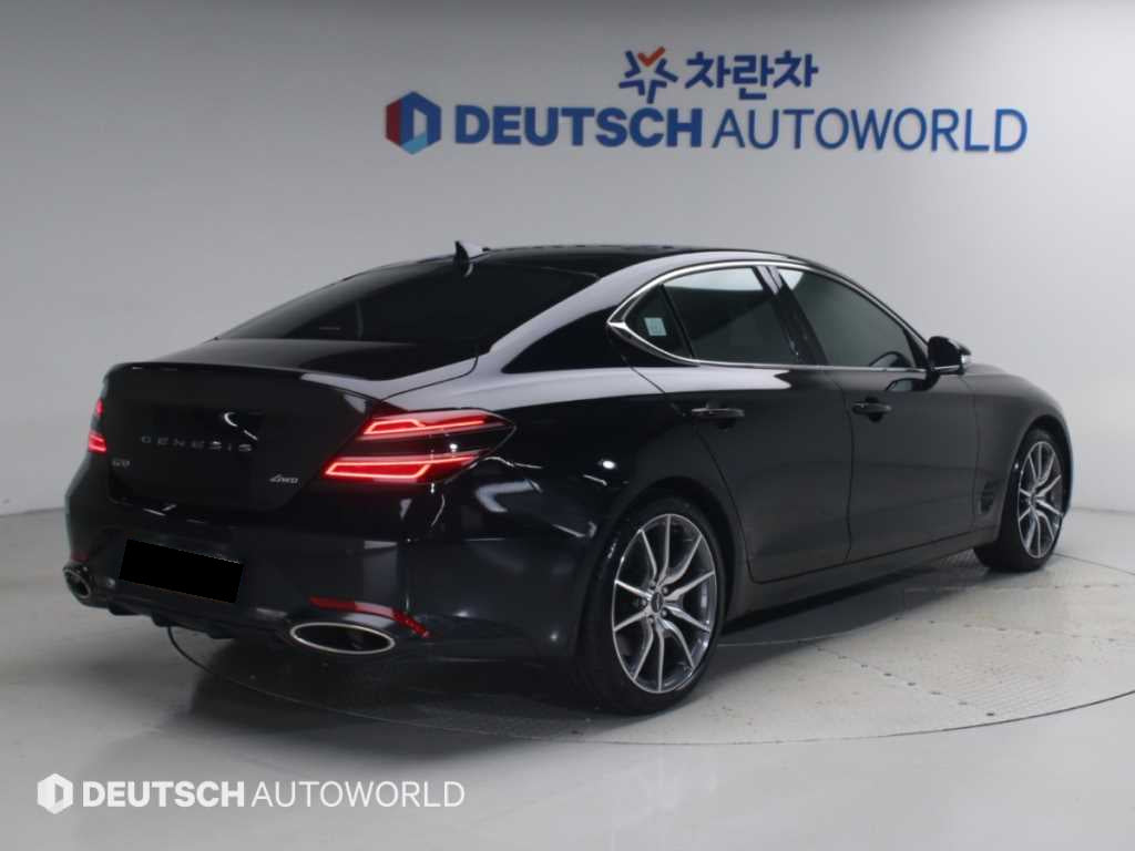 Genesis G70 — photo 02
