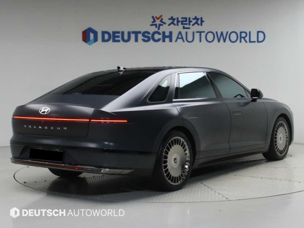 Hyundai Grandeur — photo 02