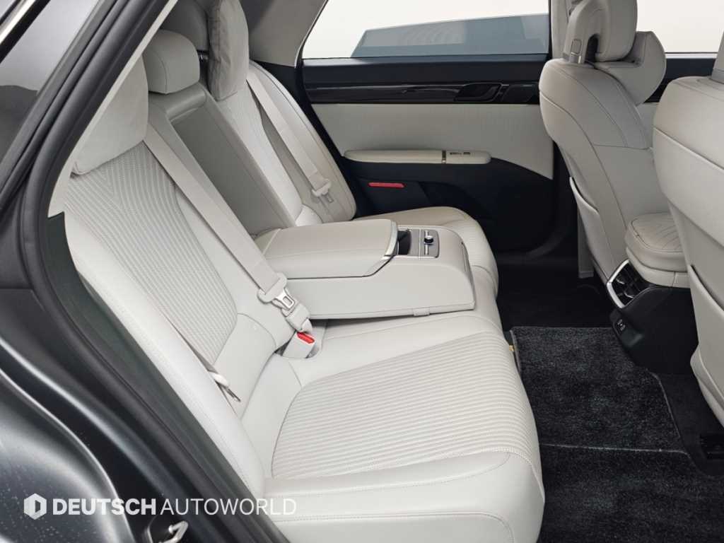 Hyundai Grandeur — photo 12
