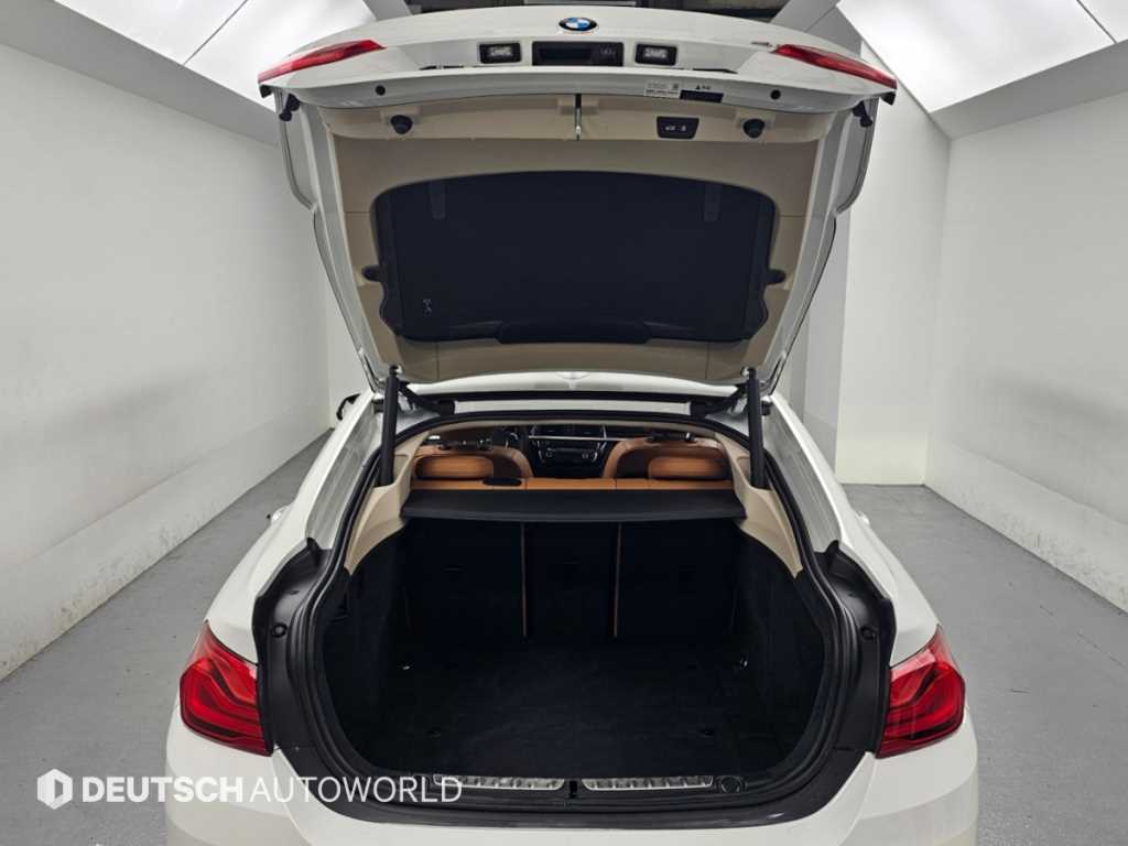 BMW 4-Series — photo 19