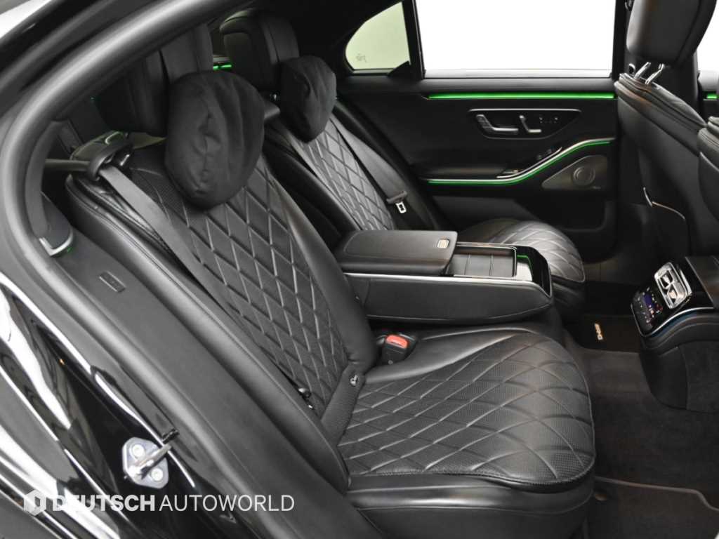 Mercedes-Benz S-Class — photo 12