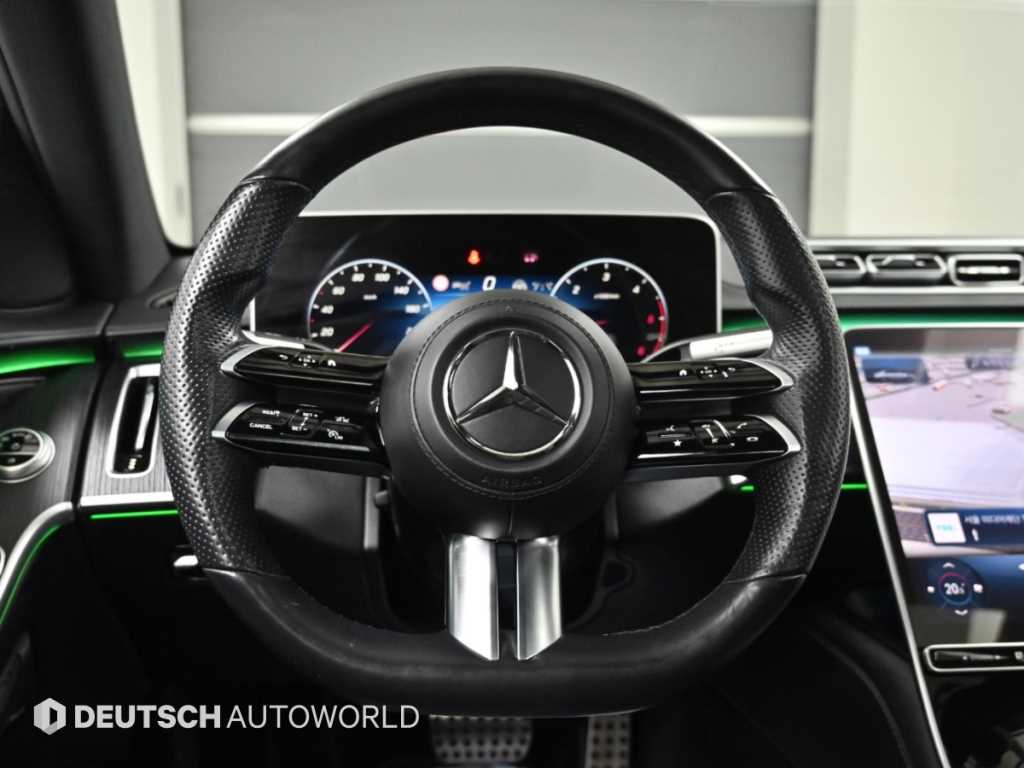 Mercedes-Benz S-Class — photo 13