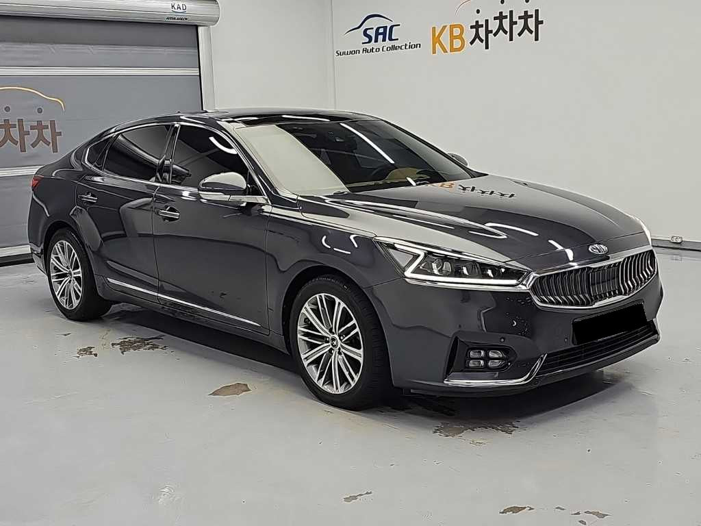 Kia K7 — photo 04