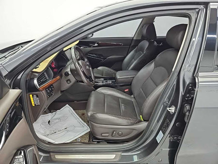 Kia K7 — photo 11