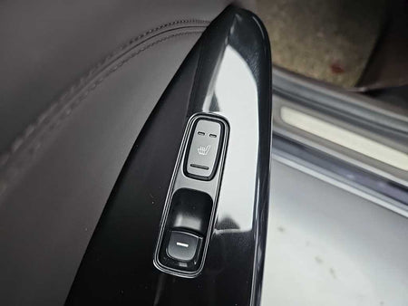 Kia K7 — photo 13