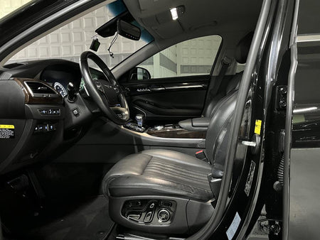 Genesis EQ900 — photo 08