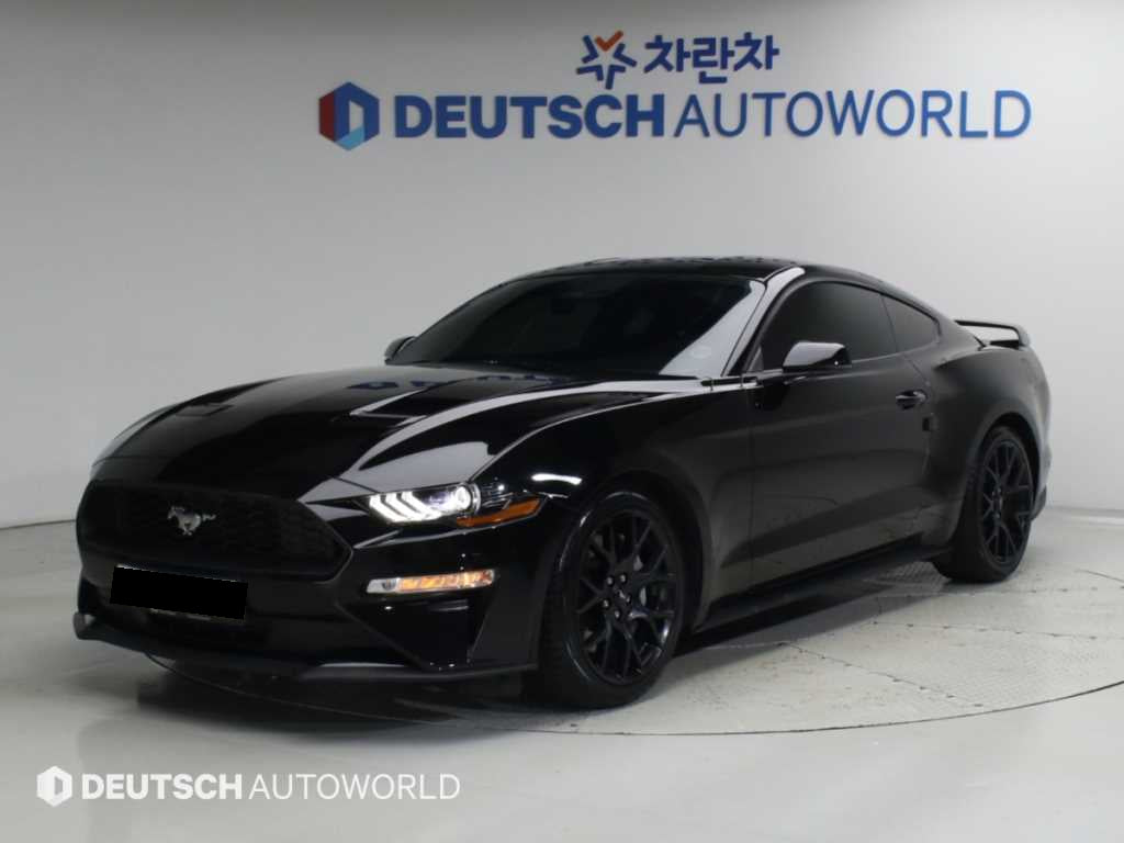 Ford Mustang — photo 01