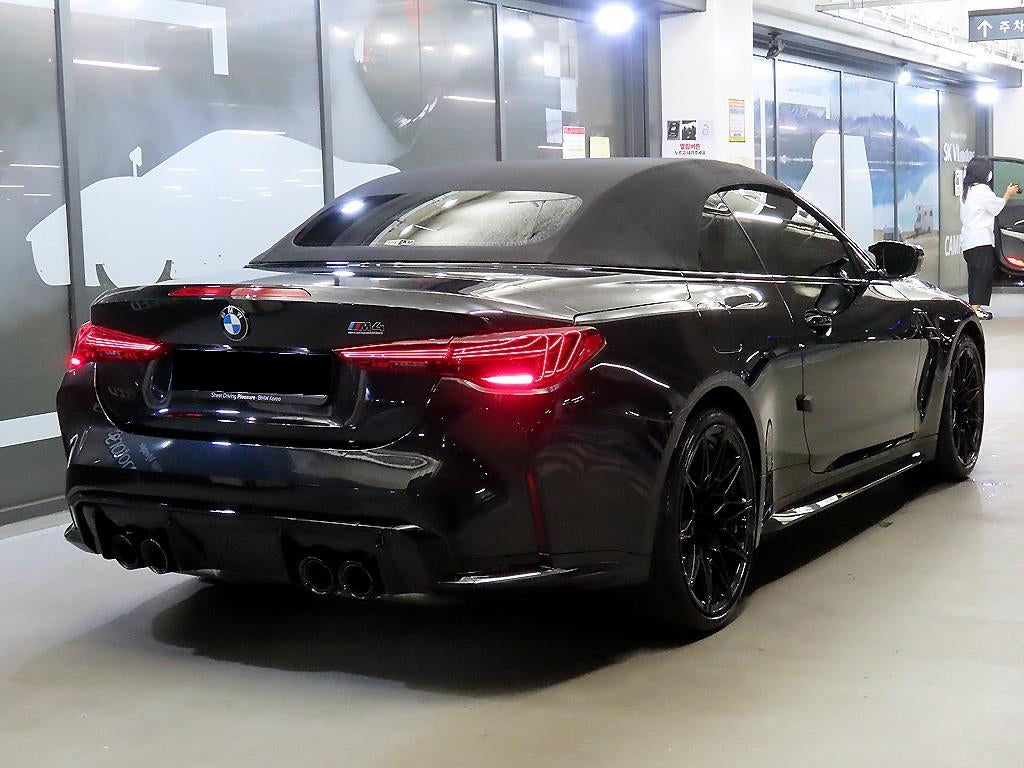 BMW M4 — photo 04