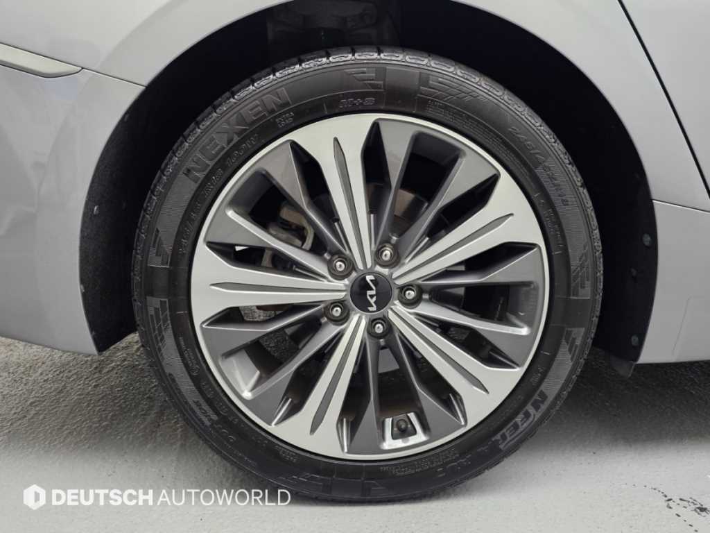 Kia K8 — photo 06