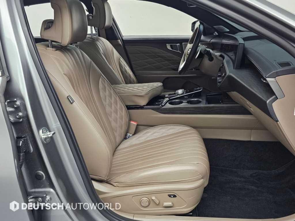 Kia K8 — photo 10