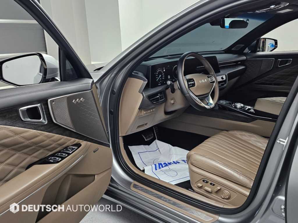 Kia K8 — photo 11