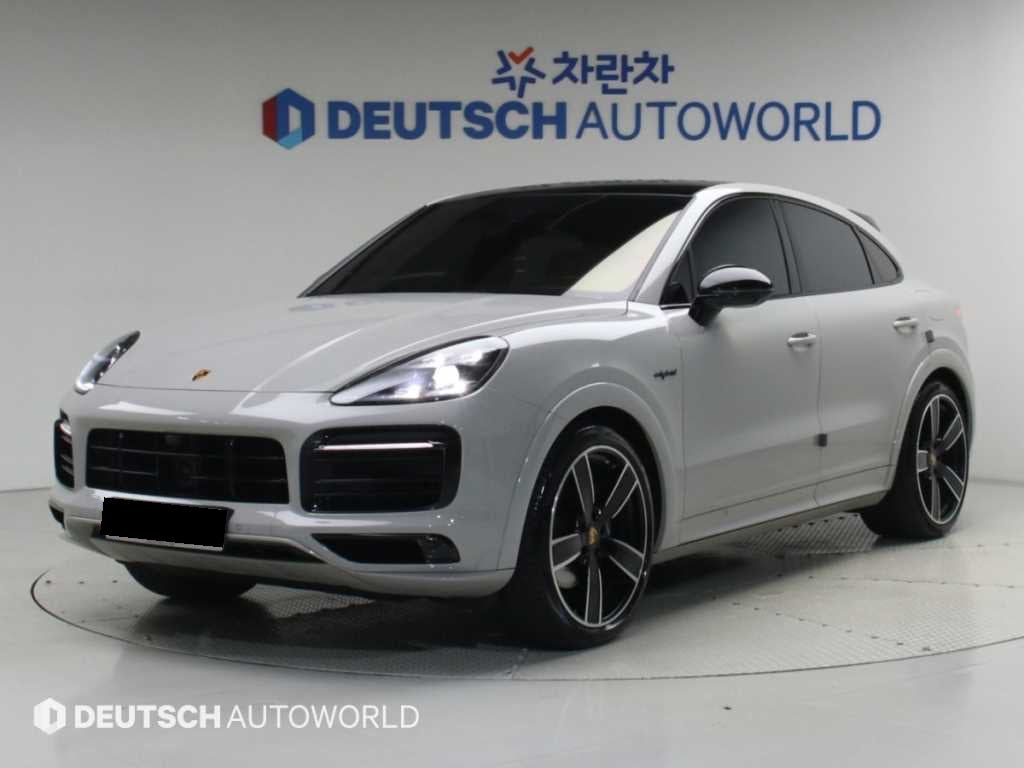 Porsche Cayenne — photo 01