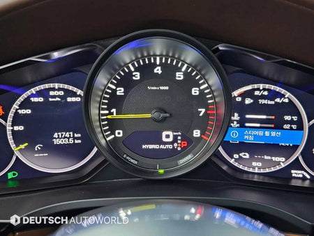 Porsche Cayenne — photo 08