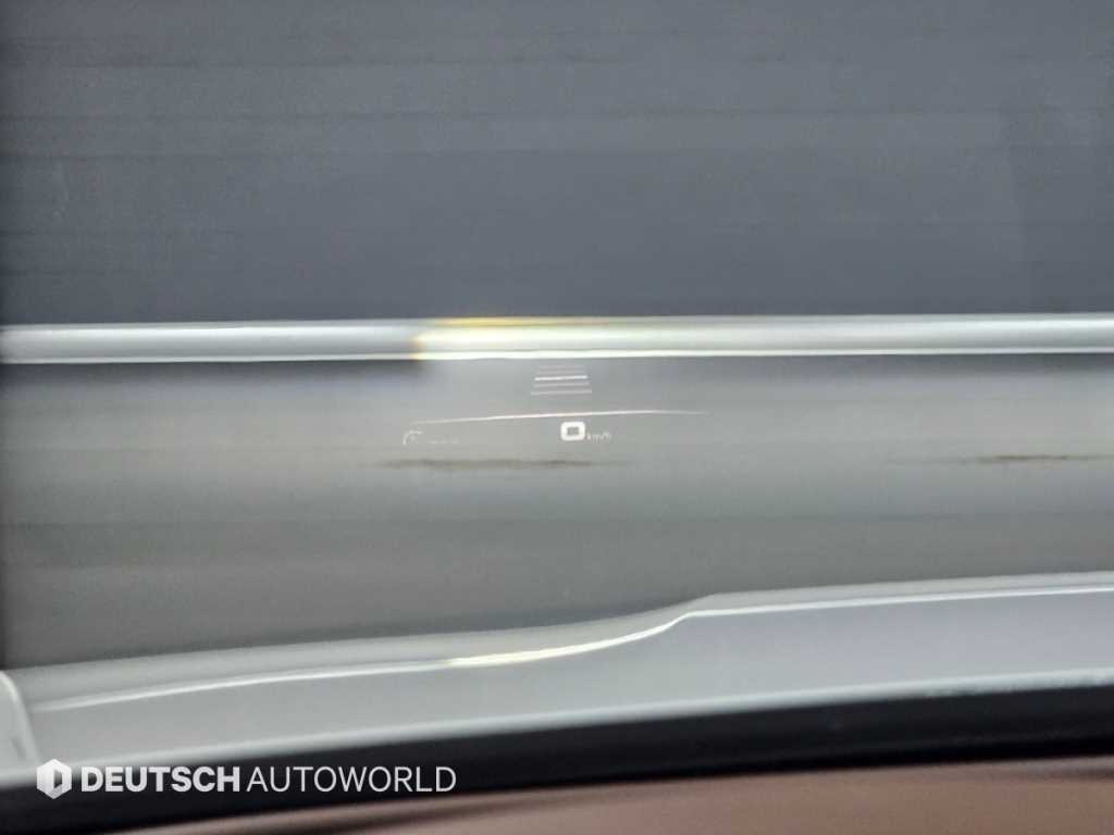 Porsche Cayenne — photo 17