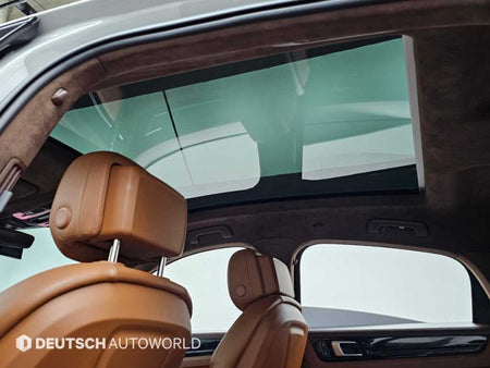 Porsche Cayenne — photo 18