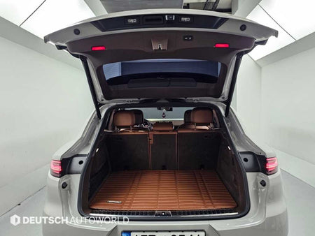 Porsche Cayenne — photo 19