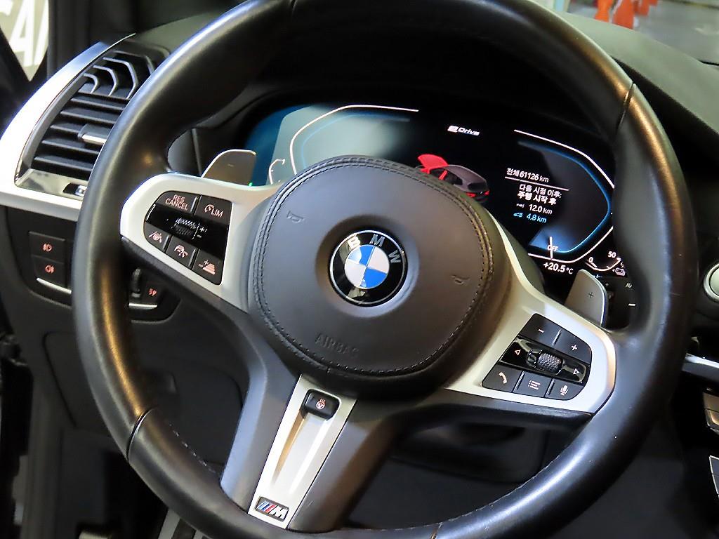 BMW X3 — photo 08