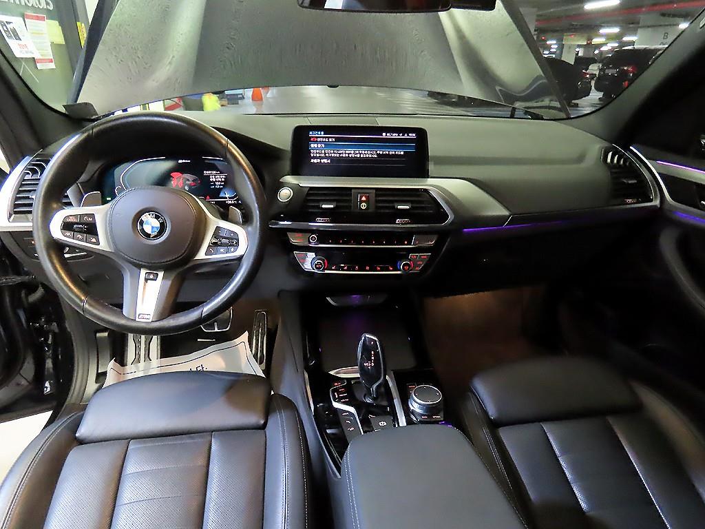 BMW X3 — photo 10