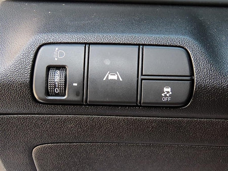 Hyundai Avante — photo 12