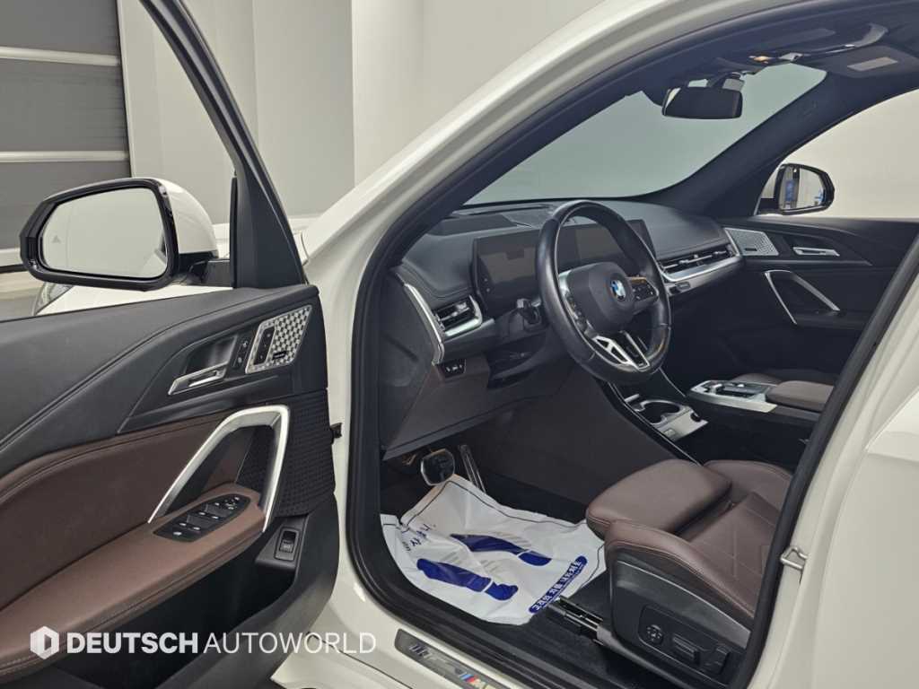 BMW X1 — photo 11