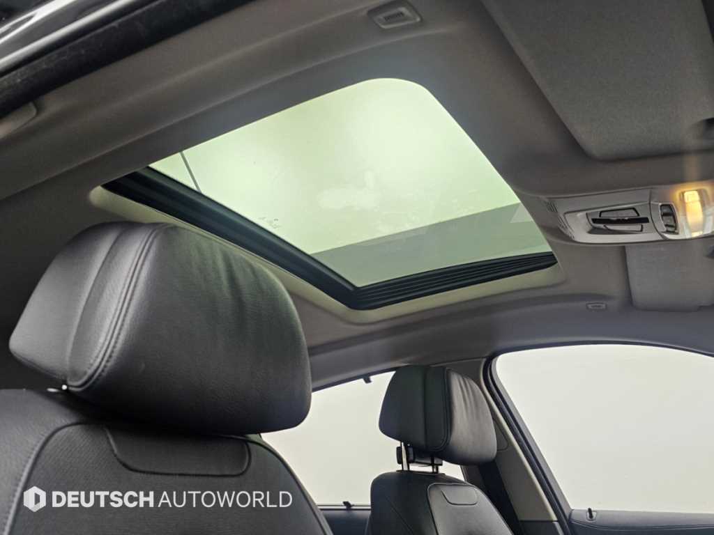 BMW X6 — photo 18