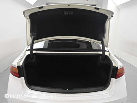 Kia K7 — photo 19