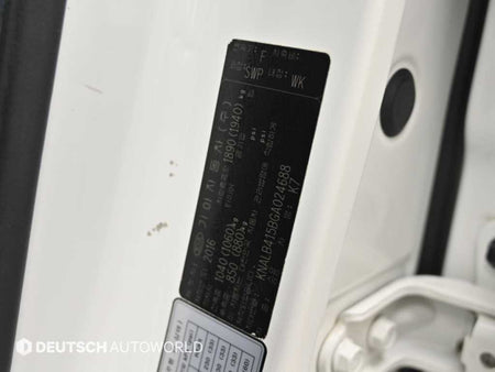 Kia K7 — photo 20