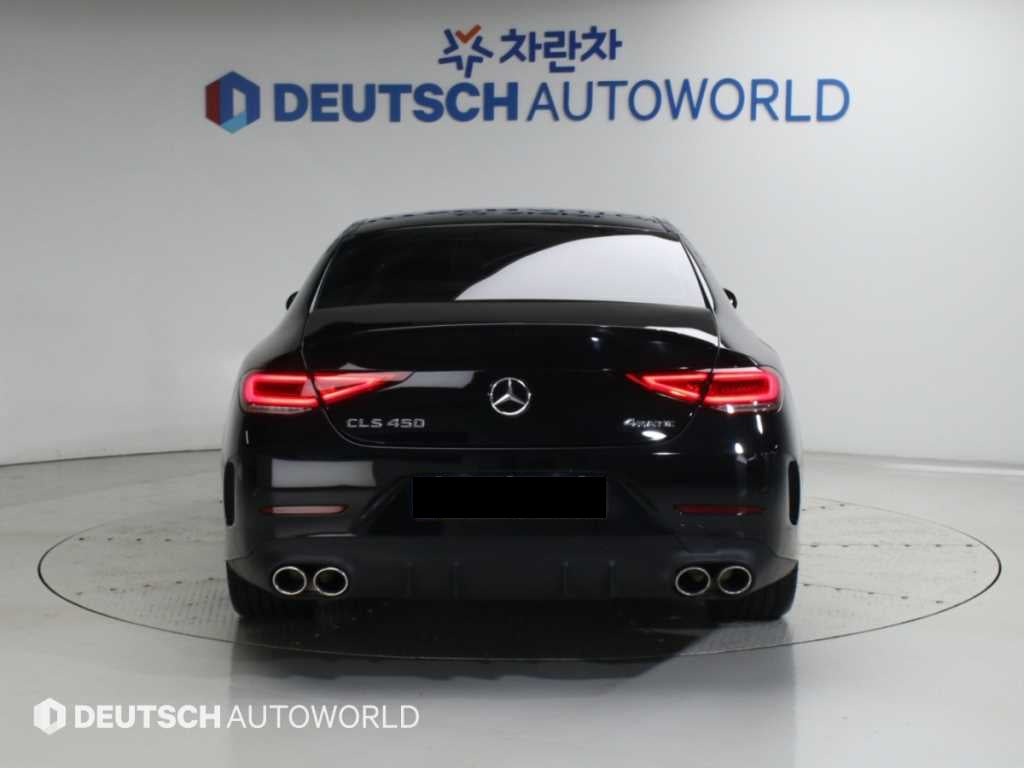 Mercedes-Benz CLS-Class — photo 04