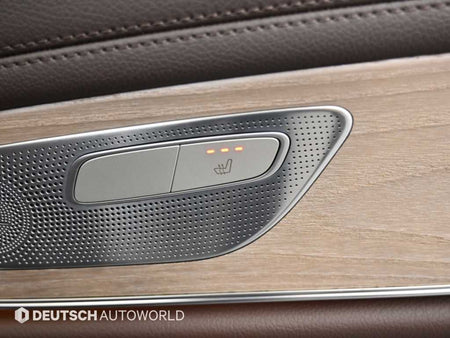 Mercedes-Benz CLS-Class — photo 16