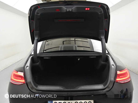 Mercedes-Benz CLS-Class — photo 19