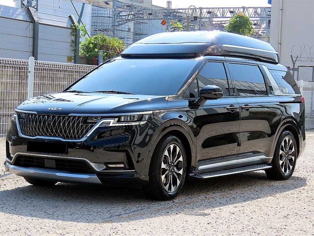 Kia Carnival — photo 03