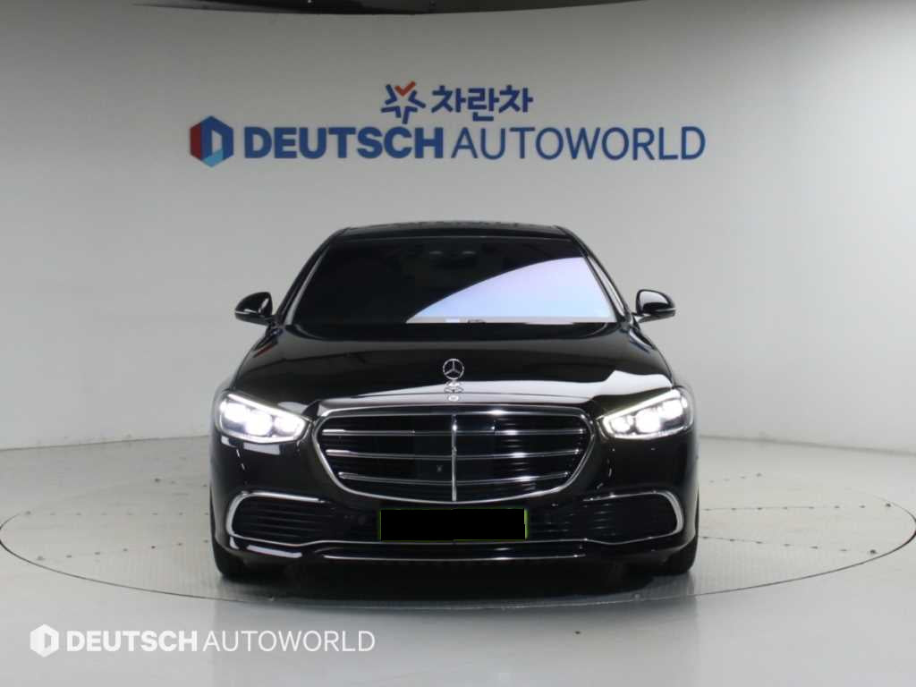 Mercedes-Benz S-Class — photo 03