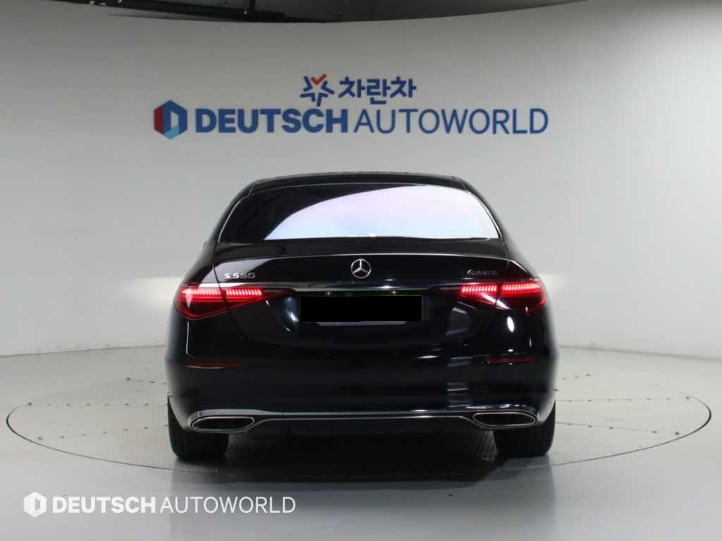 Mercedes-Benz S-Class — photo 04