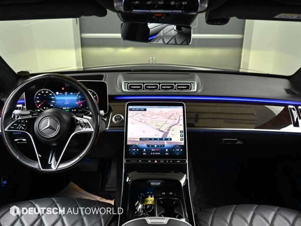 Mercedes-Benz S-Class — photo 07