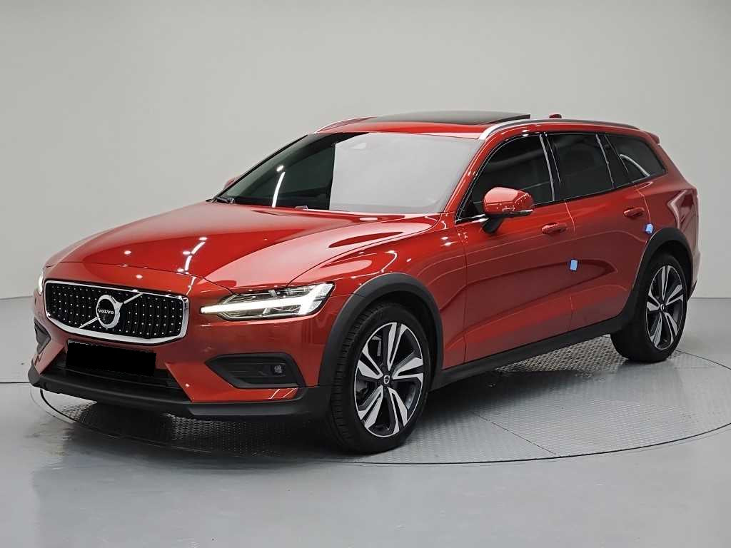 Volvo V60 — photo 01