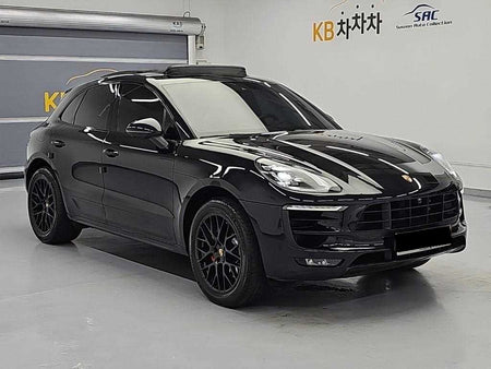 Porsche Macan — photo 04