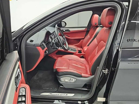 Porsche Macan — photo 10