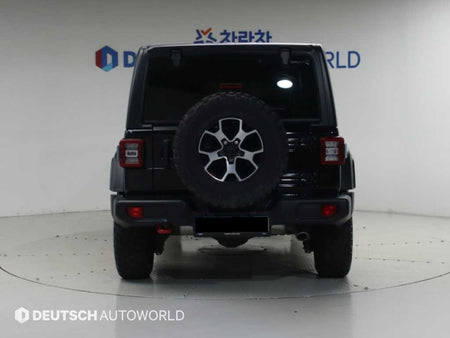 Jeep Wrangler — photo 04