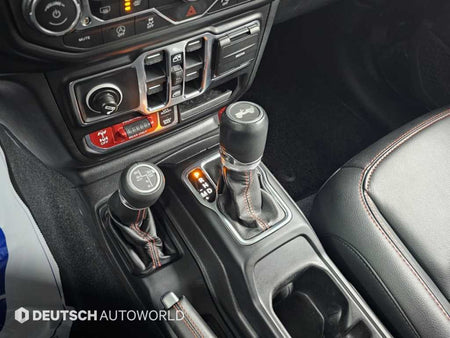 Jeep Wrangler — photo 09