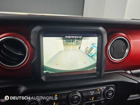Jeep Wrangler — photo 15