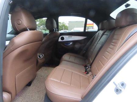 Mercedes-Benz E-Class — photo 08