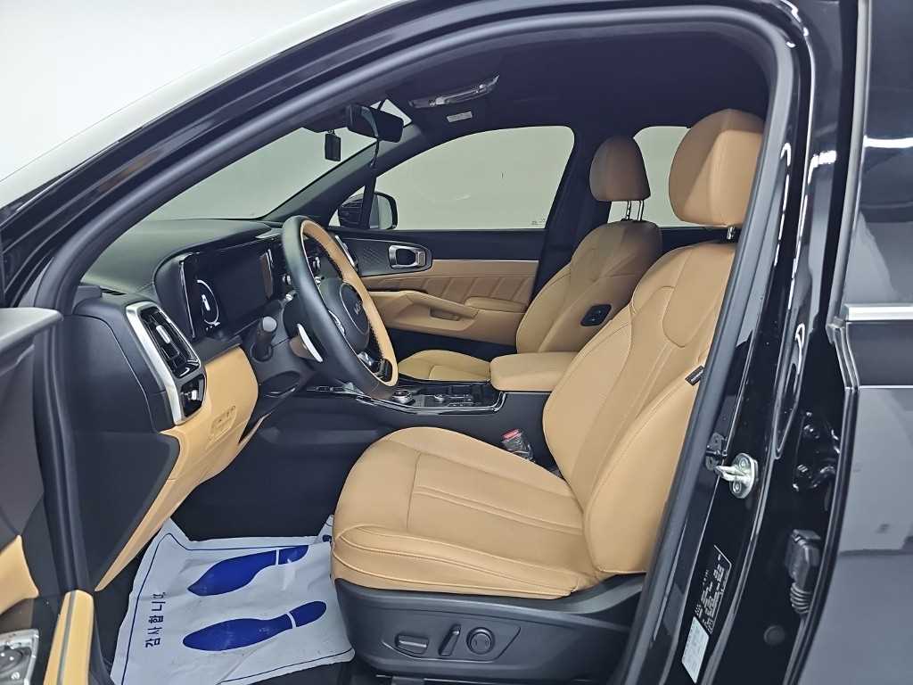 Kia Sorento — photo 11